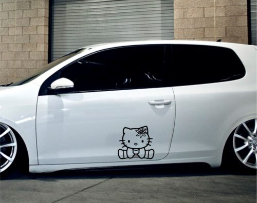 Ülő Hello Kitty tuning matrica (30x30 cm)